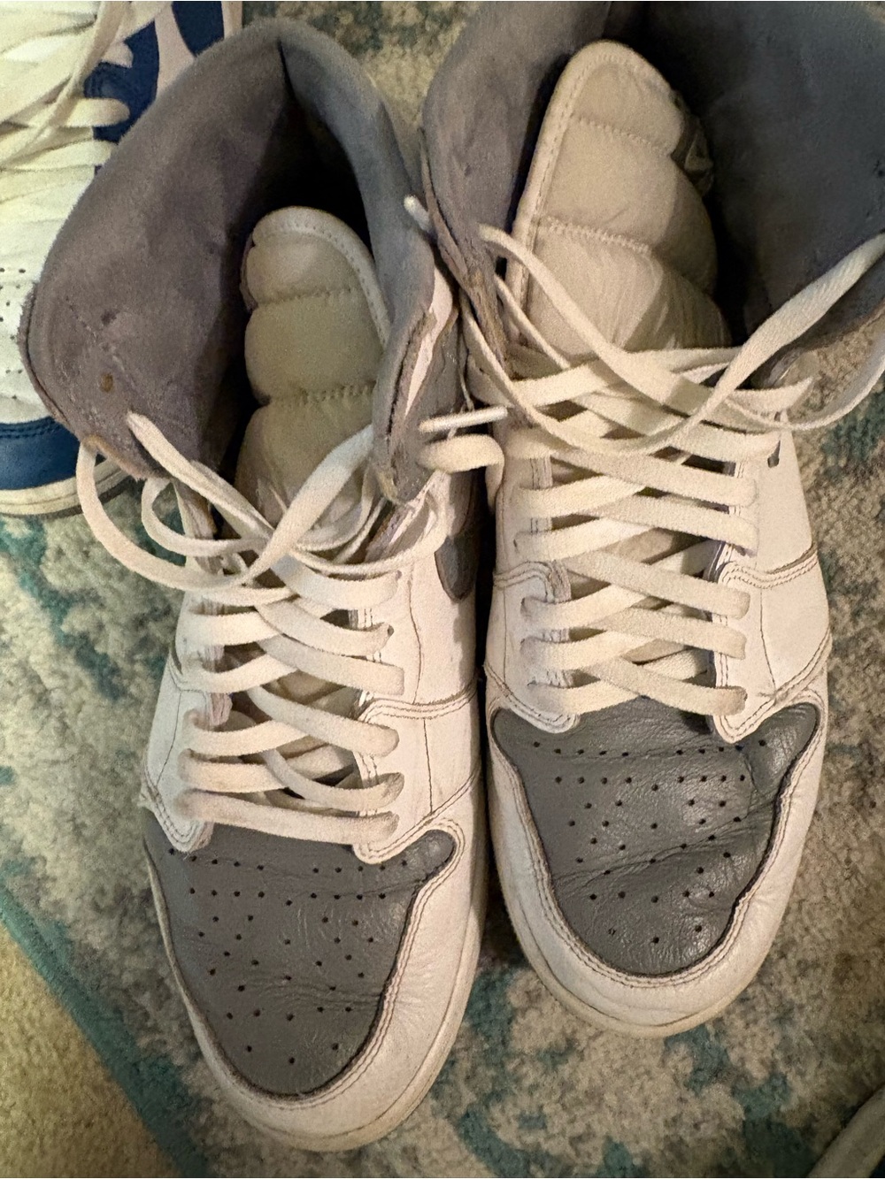 Nike Men’s High-Top Athletic Sneakers in White and Gray
